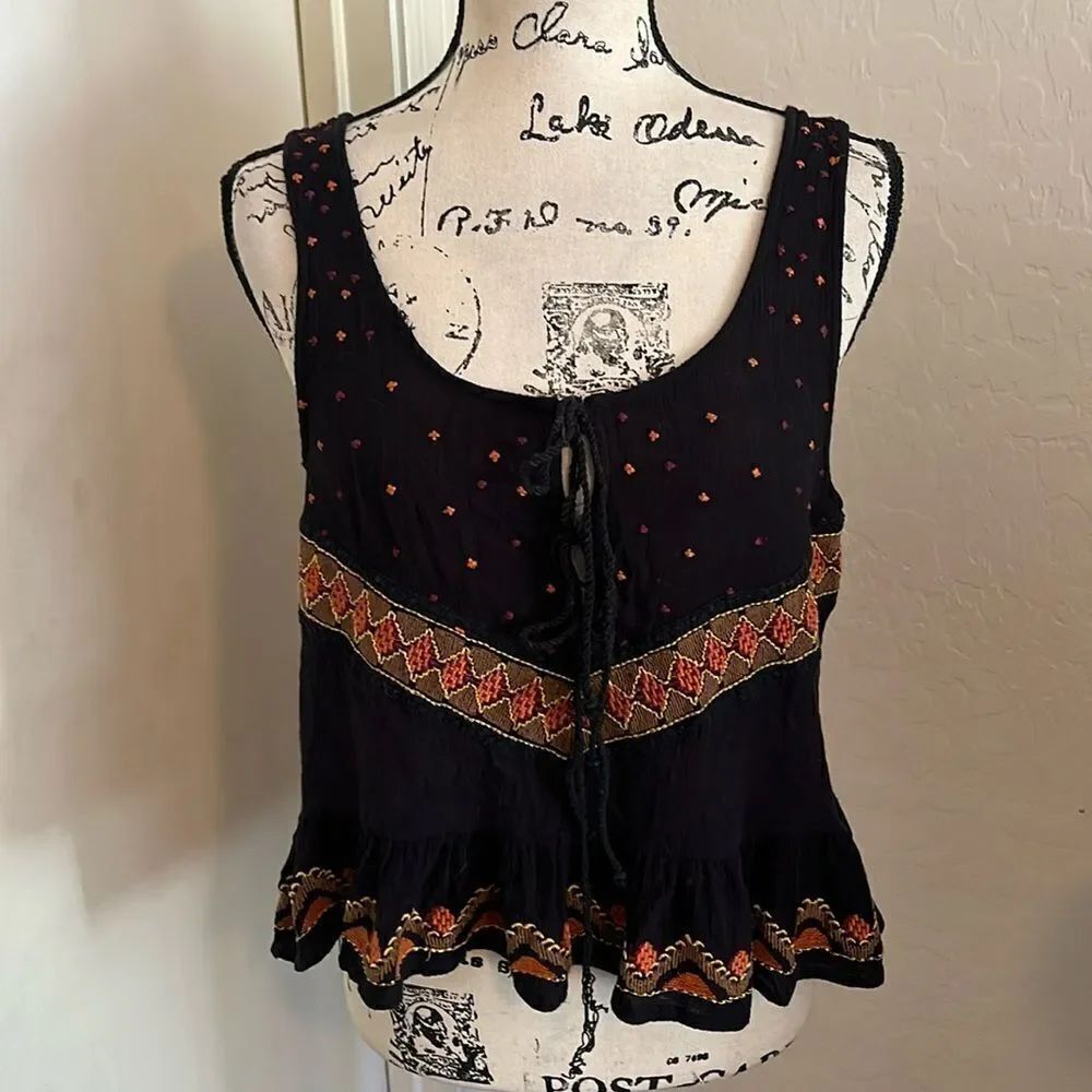 Free People Black Embroidered Boho Print Tassels Sleeveless Top Feminine